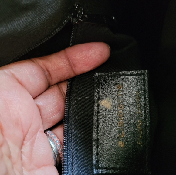 Liz Claiborne Vintage Genuine Leather Black & Brown Crossbody Shoulder Bag Purse - Picture 4 of 9